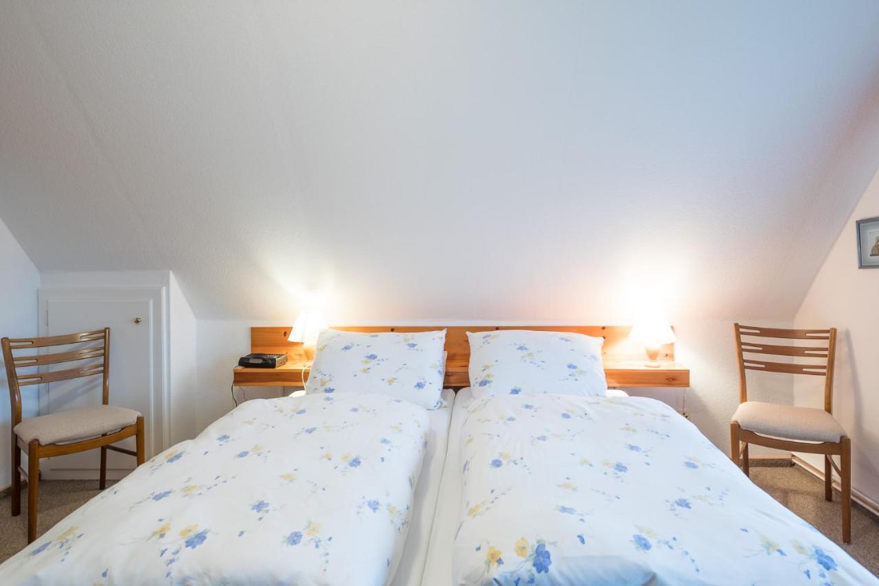 Direkt Am Deich - Ferienwohnung Amrum Im Gaestehaus Am Badedeich 다게불 외부 사진