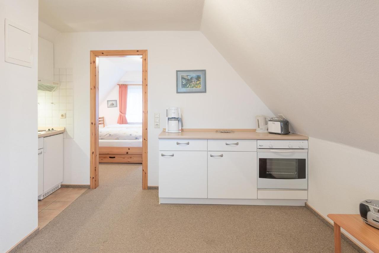 Direkt Am Deich - Ferienwohnung Amrum Im Gaestehaus Am Badedeich 다게불 외부 사진